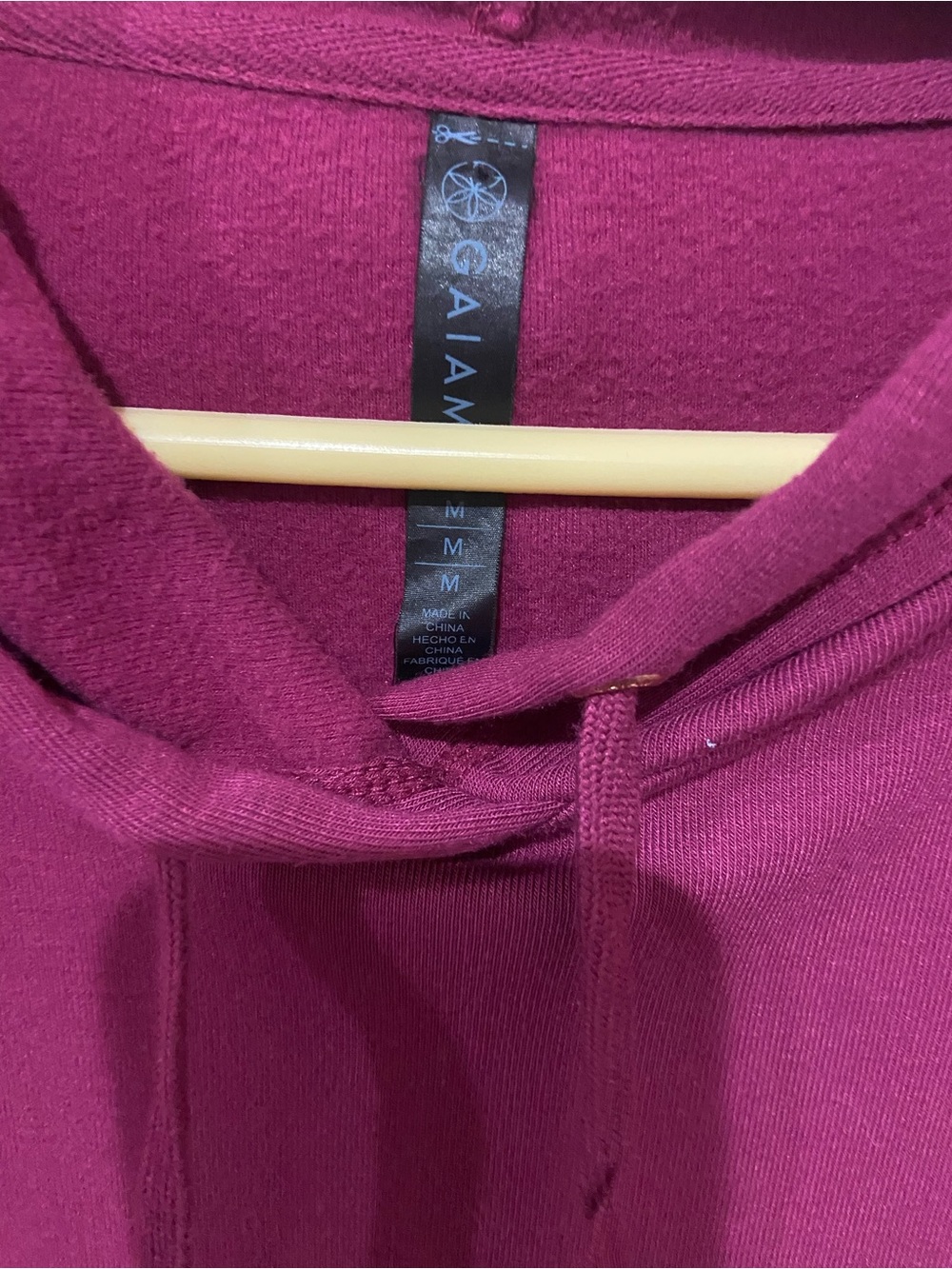 GAIAM Women's Magenta Pullover Hoodie - Picture 2 of 4